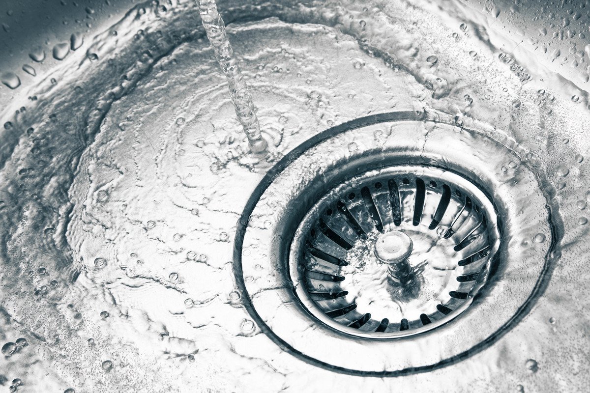 clean kitchen sink drain
