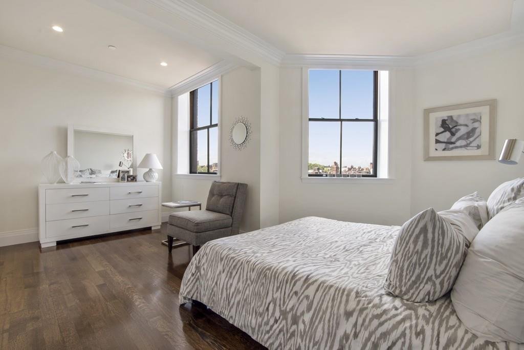 How to Clean a Bedroom